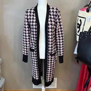 Express Pink and Black Houndstooth Cardigan